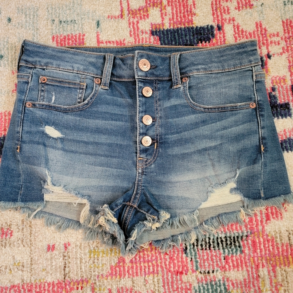 NEW (w/out Tags) American Eagle Button Fly Super Stretch Denim Shorts (6)